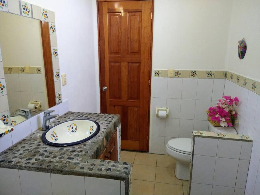 Lush Garden House Near Beaches With Private Pool. Puerto Escondido  Exterior foto
